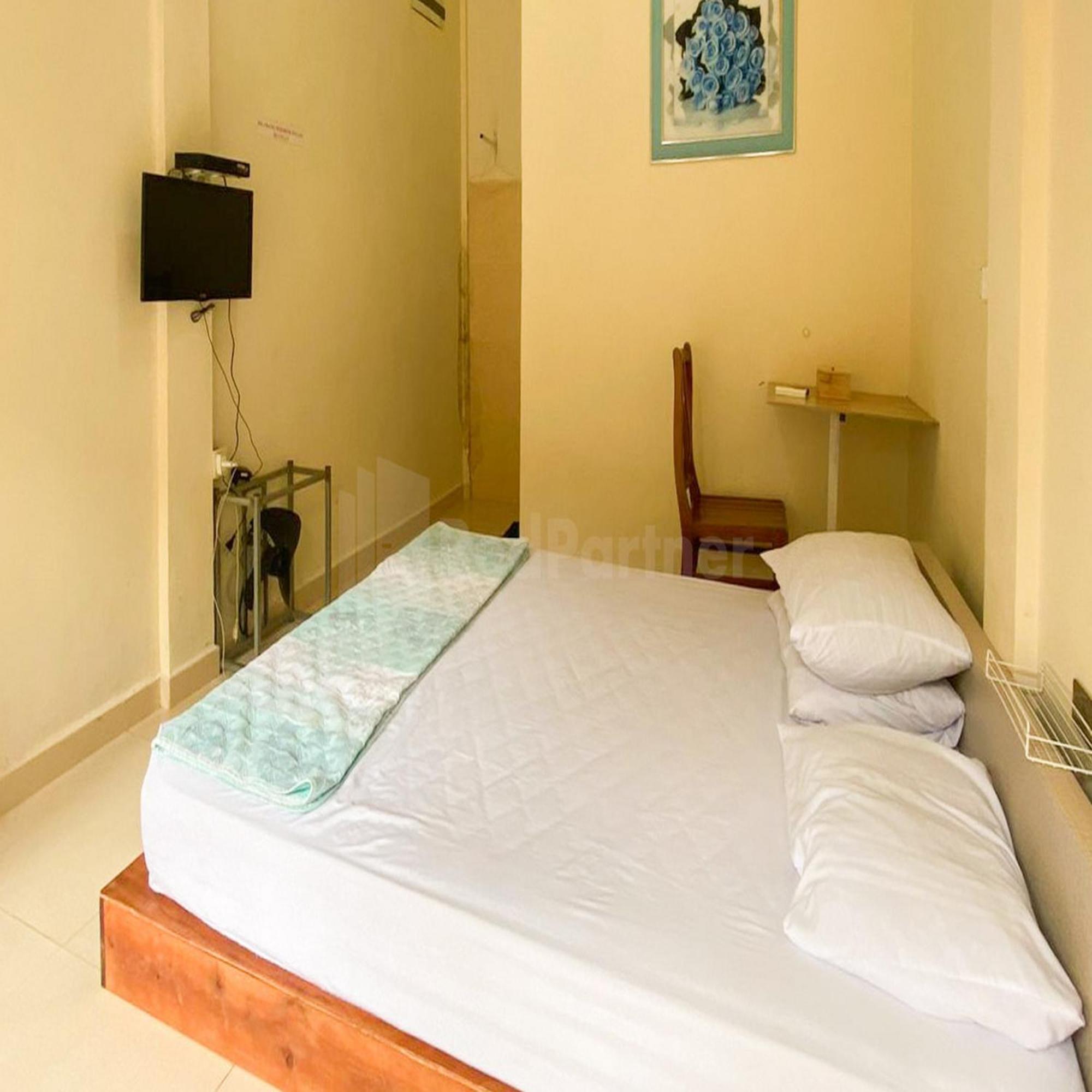 Wisma Pinggir Mitra Reddoorz Tanjungpinang Bagian luar foto