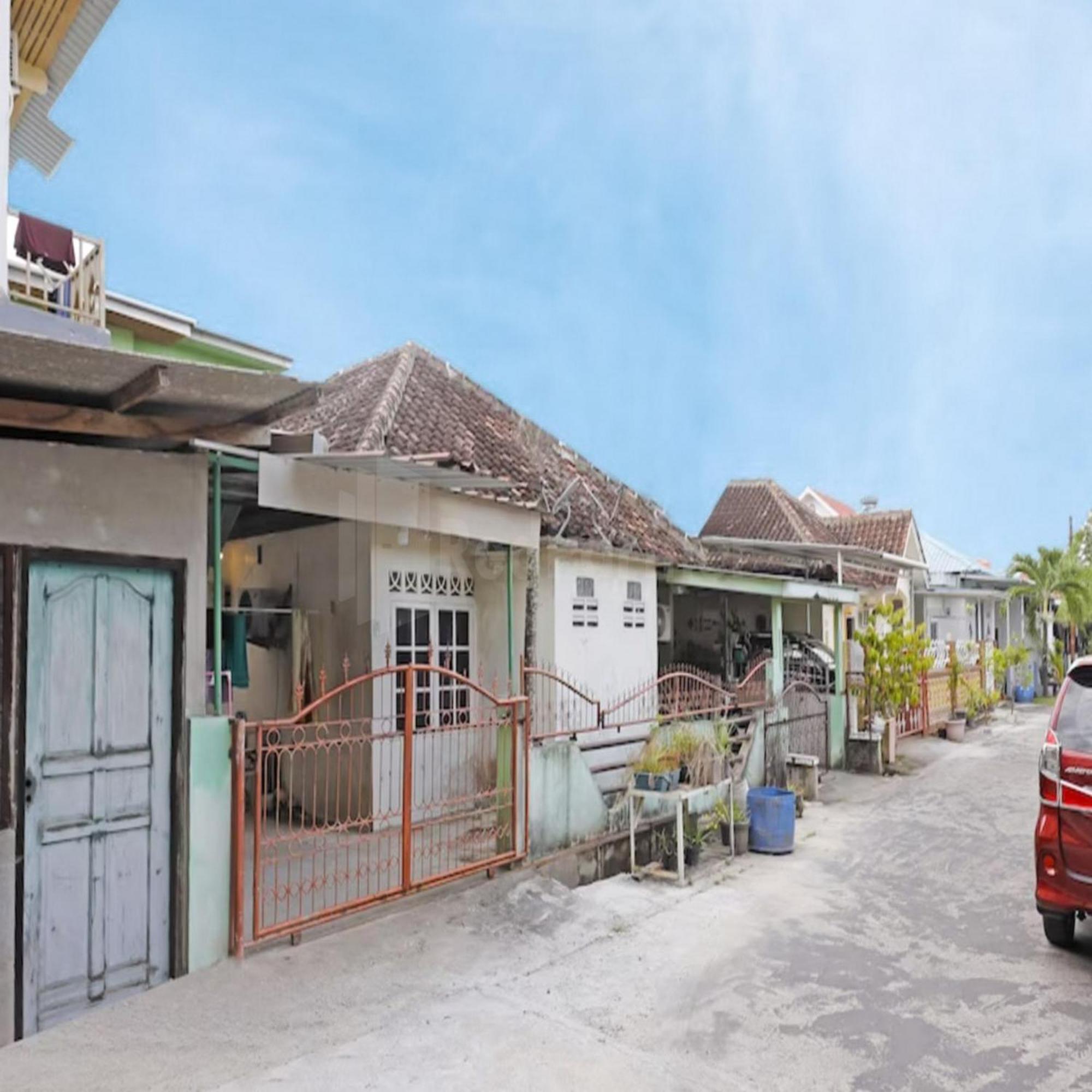 Wisma Pinggir Mitra Reddoorz Tanjungpinang Bagian luar foto